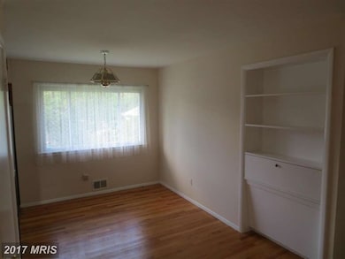 13326 Turkey Branch Pkwy, Rockville, MD 20853 - photo 4