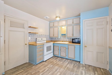 321 Myrtle St W, Stillwater, MN 55082 - photo 4