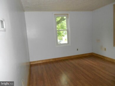 520 N Maple Ave, Brunswick, MD 21716 - photo 7