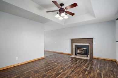 104 E Osage St-5