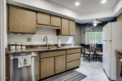 13658-North-108th-Drive-24