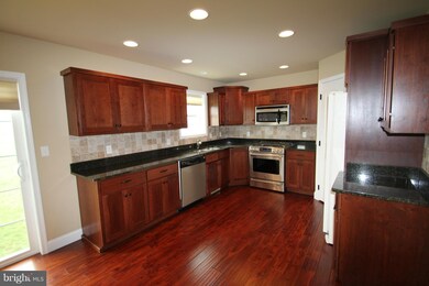 2428 Cornwall Rd, Chambersburg, PA 17202 - photo 6