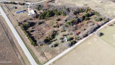 404 129th St, Fort Scott, KS 66701 - photo 6