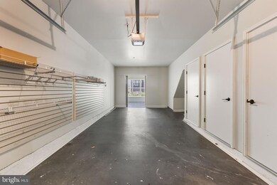 2013 Tysons Ridgeline Rd, Pimmit Hills, VA 22043 - photo 5