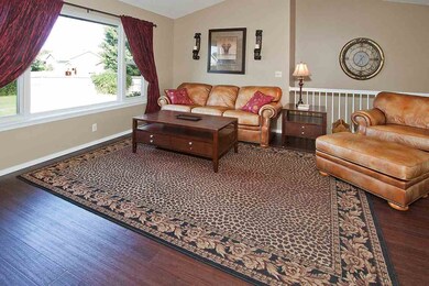 Beautiful wood laminate flooring and fantastic vie