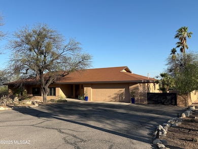 6080 N Sabino Shadow Ln, Tucson, AZ 85750 - photo 2