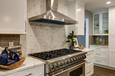 67 Bellevue Ave, Rumson, NJ 07760 - photo 4