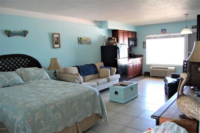 living area 2