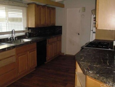 Kitchen with direct garage access