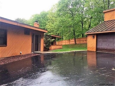 10 Vine St, Rensselaer, NY 12144 - photo 7