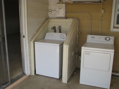 Washer & Dryer
