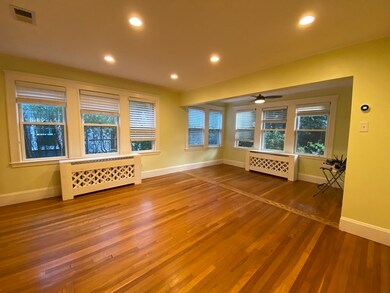 77 Eliot St unit SFR, Chestnut Hill, MA 02467 - photo 4