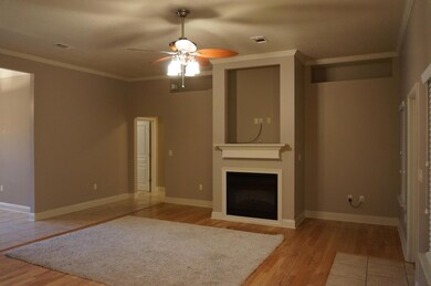 3080 Quasar Dr, Crestview, FL 32539 - photo 4