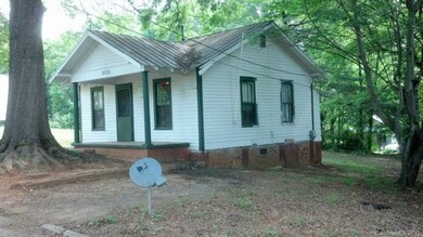 1025 4th St, Statesville, NC 28677 - photo 2