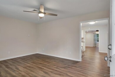 12105 Southernbelle Ct, Midlothian, VA 23112 - photo 4