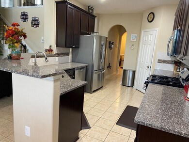 27607 Huggins Crest Ct, Fulshear, TX 77441 - photo 6