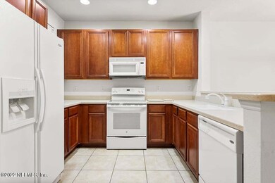 8875 Shell Island Dr, Jacksonville, FL 32216 - photo 4