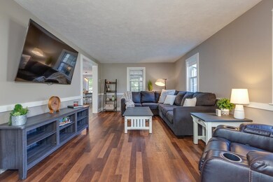 25 Sullivan St, Nashua, NH 03064 - photo 5