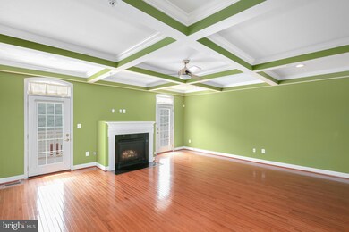 909 Hidden Marsh St, Gaithersburg, MD 20877 - photo 3