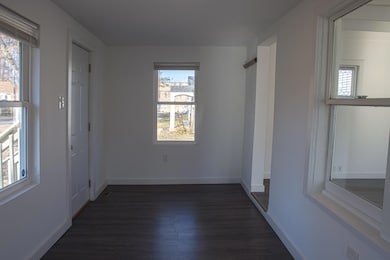 215 S 9th St, Chesterton, IN 46304 - photo 4