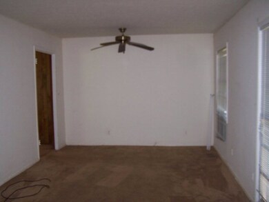 308 Azalea Dr, Eufaula, AL 36027 - photo 3