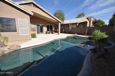 PEBBLE-TEC POOL