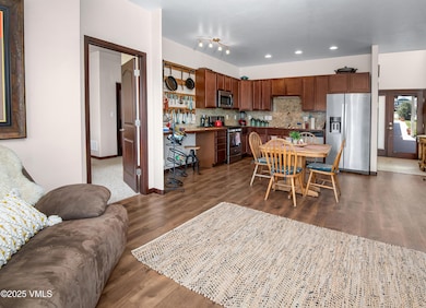 1275-Hawks-Nest-Ln-MLS_07