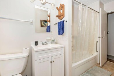 7-Bathroom