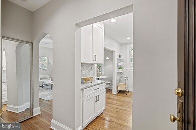 2707 Adams Mill Rd NW unit 109, Washington, DC 20009 - photo 3