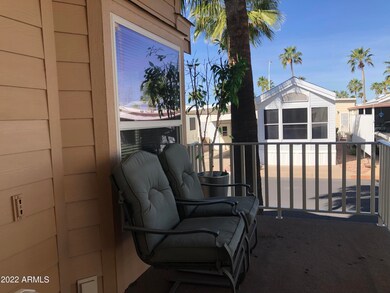 LARGE DECK TO ENJOY THE AZ SUNSHINE