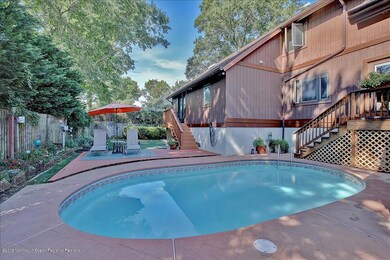 70 Algonquin Pool