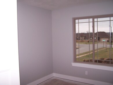 1669 E Thoroughfare Dr, Republic, MO 65738 - photo 6