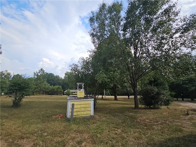 254 Crystal Ln, Pickens, SC 29671 - photo 6