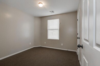 512 Center Way, El Paso, TX 79915 - photo 7