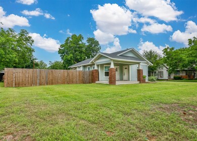 835 N Morris St, Gainesville, TX 76240 - photo 6