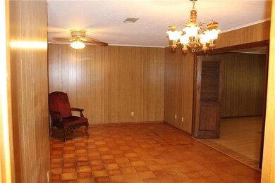 Dinning room/ Living room