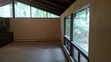 83 Morgan Cir, Amherst, MA 01002 - photo 6