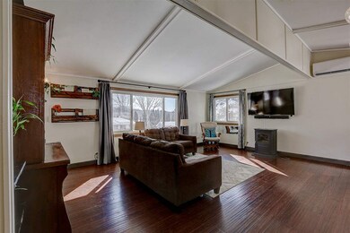 2615 Woodside Dr, Cross Plains, WI 53528 - photo 4