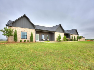 19050 Bobcat Ridge Ct, Cashion, OK 73016 - photo 5