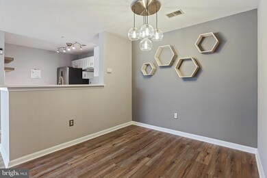 13306 Kilmarnock Way unit E, Germantown, MD 20874 - photo 5
