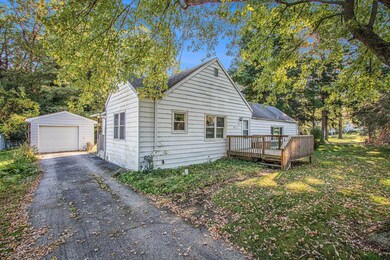 520 N Bluff St, Berrien Springs, MI 49103 - photo 3