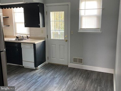 8607 Pleasant Plains Rd, Towson, MD 21286 - photo 6