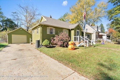 1947 Maple St, Holt, MI 48842 - photo 5