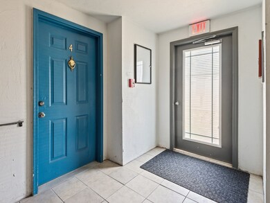 7 Gibbs St unit 4, Worcester, MA 01607 - photo 4