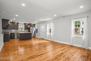 18 Cary Rd Riverside CT 06878-large-003-