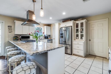 937 marilyn drive-4
