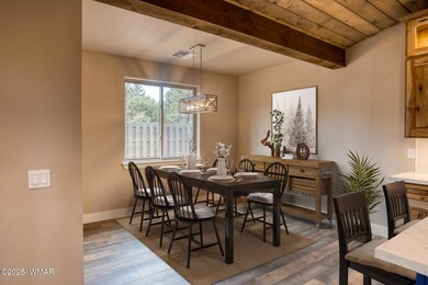 Staged Dining