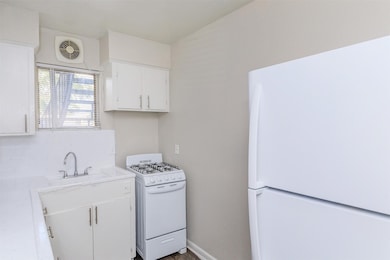 8271 Stone St unit 7519, Houston, TX 77061 - photo 3