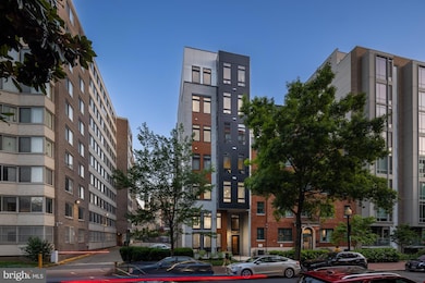 1208 M St NW unit 12, Washington, DC 20005 - photo 5