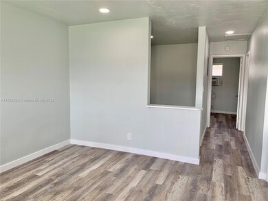 2318 Freedom St unit 7, Hollywood, FL 33020 - photo 2